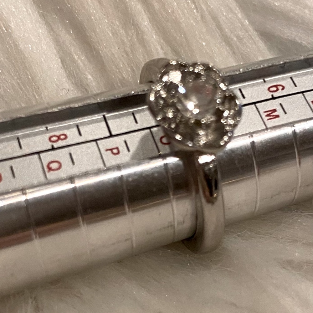 Sterling silver flower ring